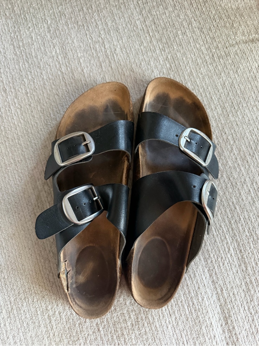 Arizona Love Black Double-Buckle Women’s Slide Sandals